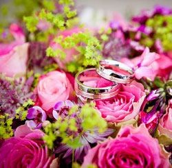 充满惊喜的电话轰在线轰炸免费下载